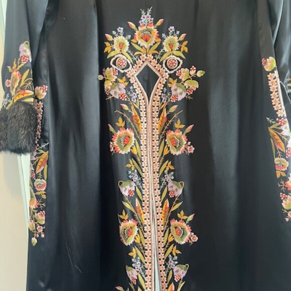 Vintage Sue Wong, Silk Embroidered Black Coat/Duster, Size 8 - Picture 7 of 11